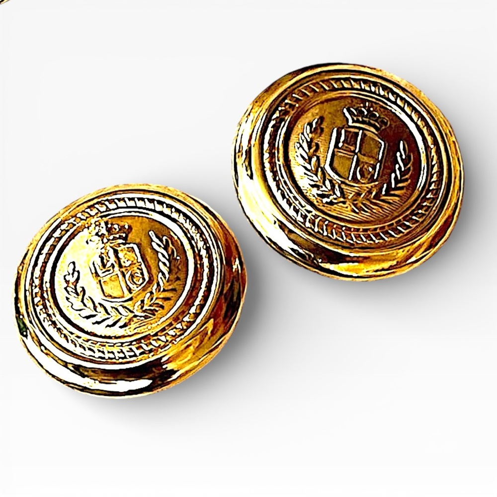 LIZ CLAIBORNE Vintage 80s Gold tone Logo Clip Earrings